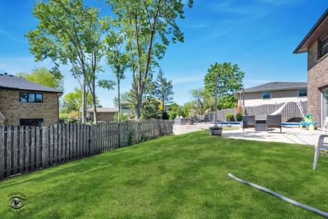 825 Walnut Drive Darien IL 60561