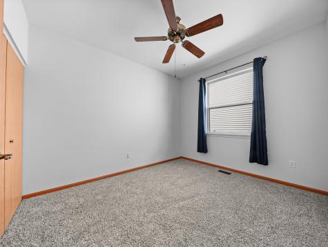 1566 Benzie Circle Romeoville IL 60446