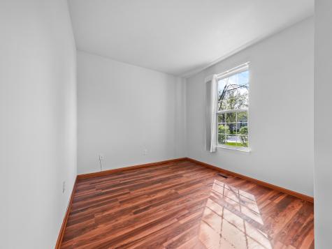 1566 Benzie Circle Romeoville IL 60446