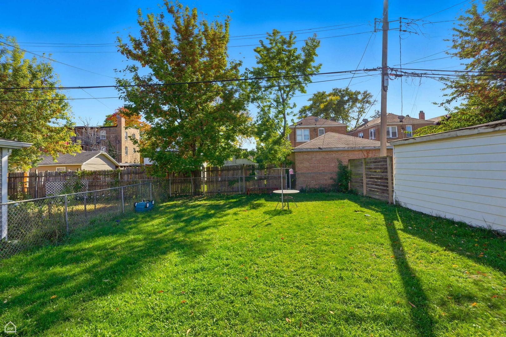 5015 West Cornelia Avenue Chicago IL 60641