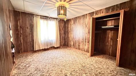 135 Tatia Drive Goreville IL 62896