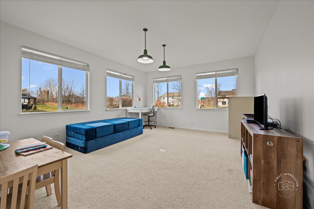 3591 Ayres Drive Aurora IL 60506