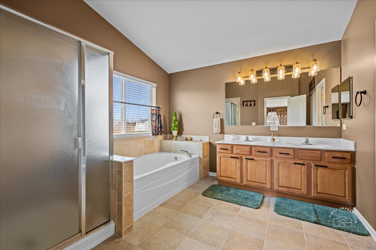 3591 Ayres Drive Aurora IL 60506