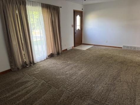2006 Pine Street Peru IL 61354