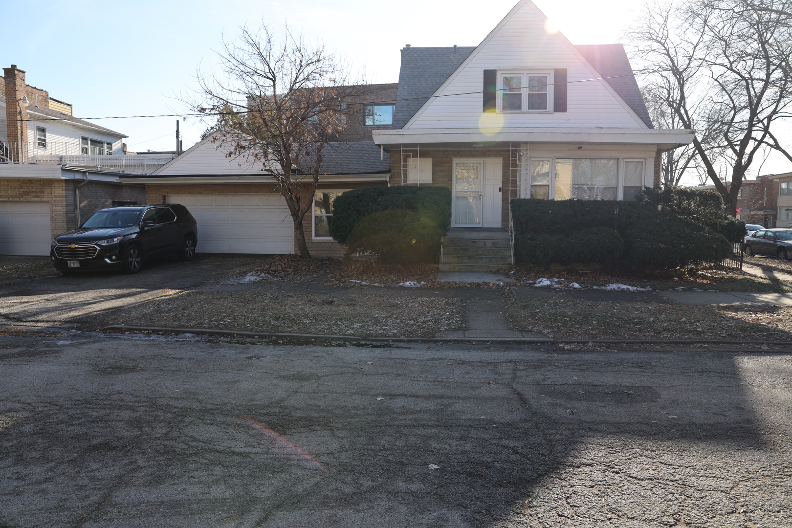 937 East 84th Place Chicago IL 60619