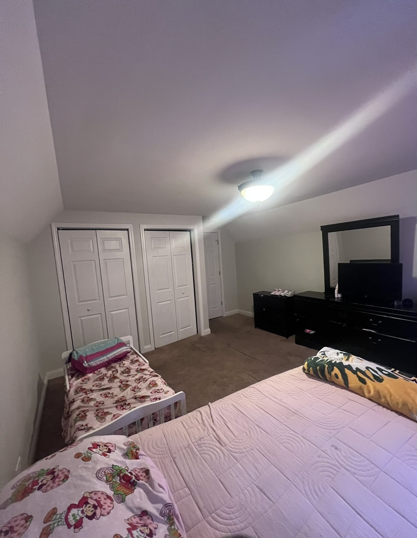 937 East 84th Place Chicago IL 60619