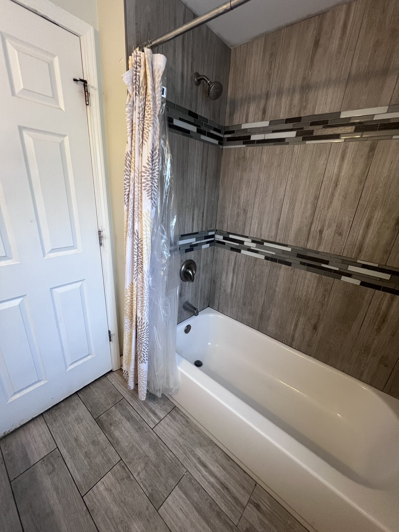 937 East 84th Place Chicago IL 60619