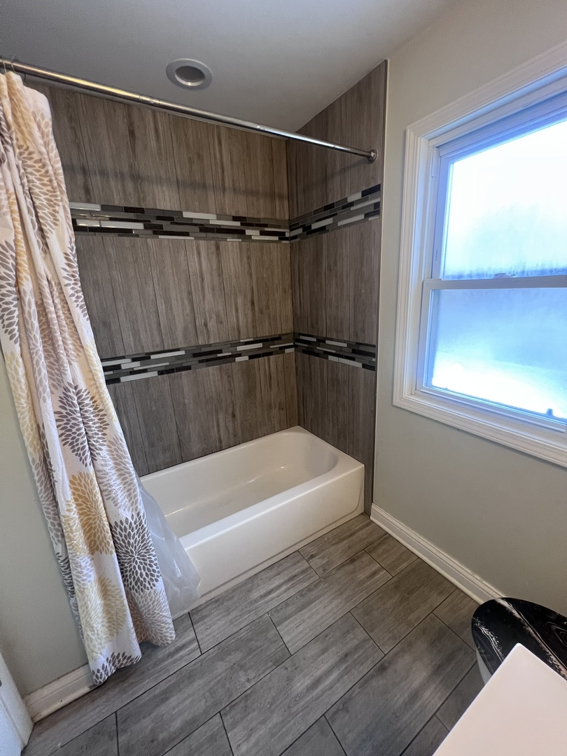 937 East 84th Place Chicago IL 60619