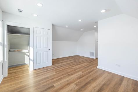 1719 North Merrimac Avenue Chicago IL 60639