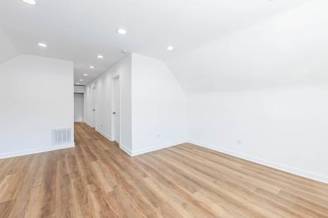 1719 North Merrimac Avenue Chicago IL 60639