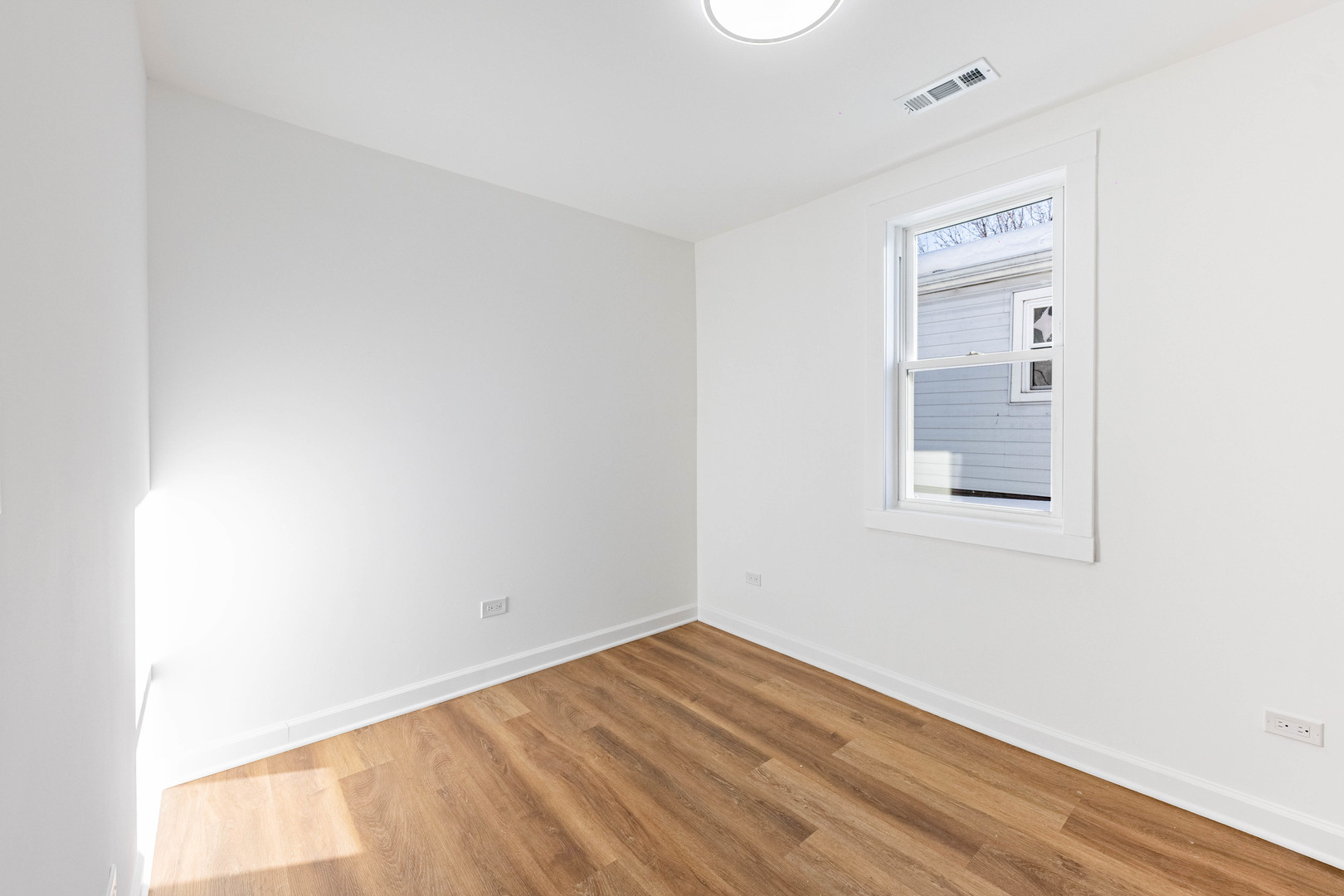 1719 North Merrimac Avenue Chicago IL 60639