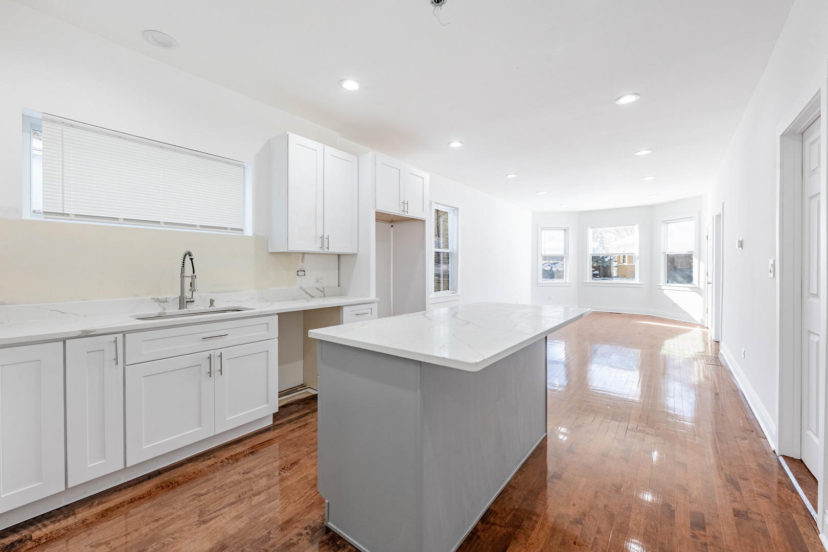 1719 North Merrimac Avenue Chicago IL 60639