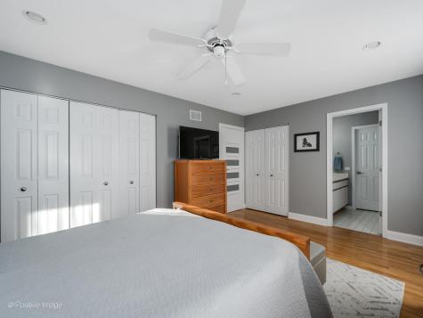 2008 Clematis Drive Algonquin IL 60102