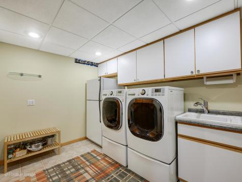 2008 Clematis Drive Algonquin IL 60102