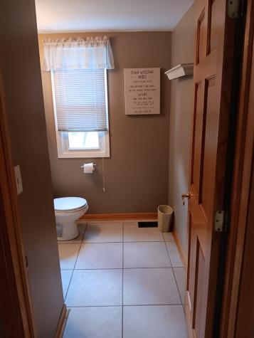 1024 Confederation Drive Bartlett IL 60103