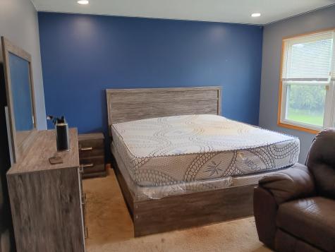 1024 Confederation Drive Bartlett IL 60103