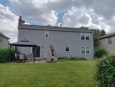 1024 Confederation Drive Bartlett IL 60103