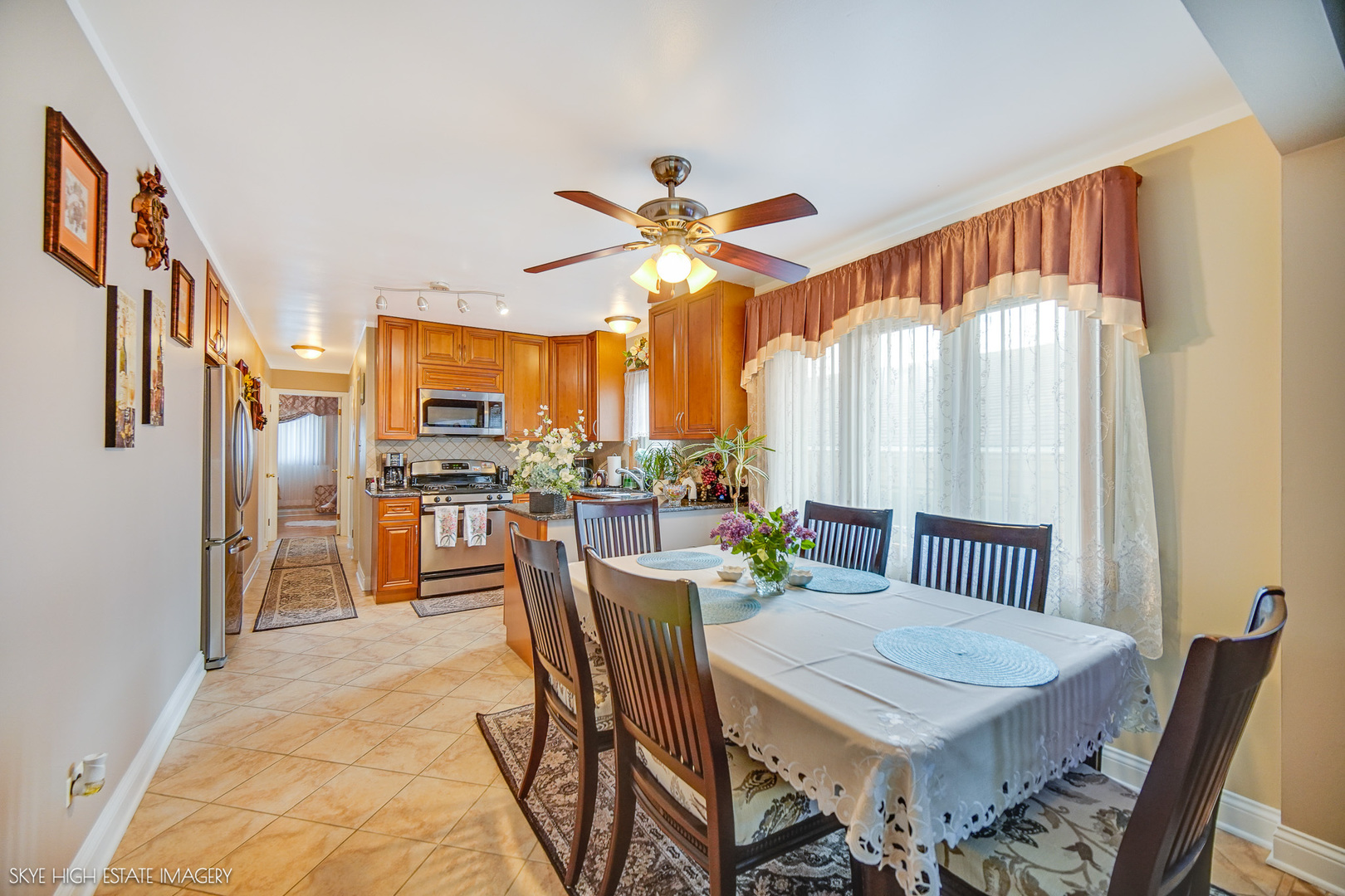 5609 South Monitor Avenue Chicago IL 60638