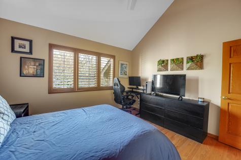 2254 Tamarack Drive Downers Grove IL 60515