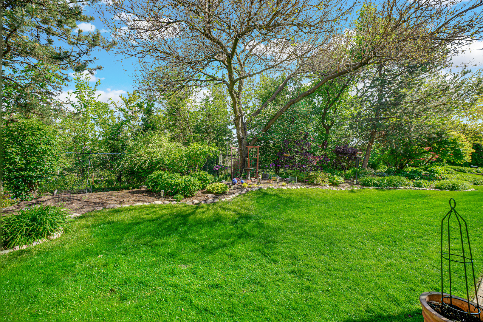 2254 Tamarack Drive Downers Grove IL 60515