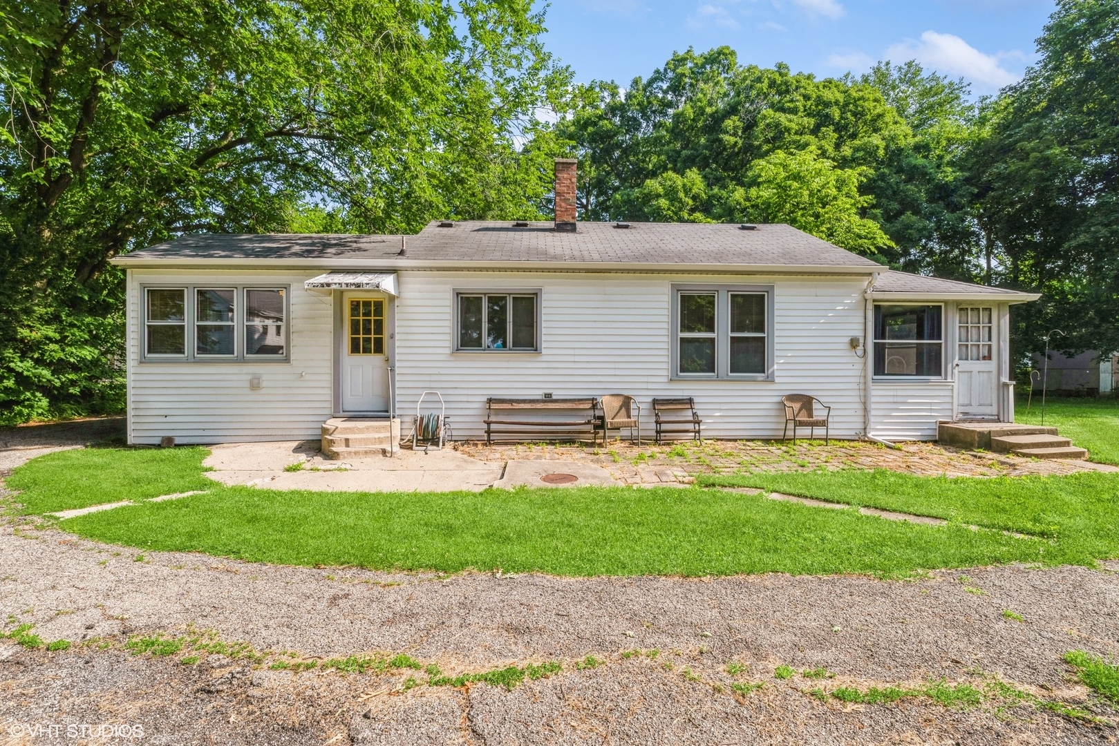 26585 West Stonegate Drive Antioch IL 60002