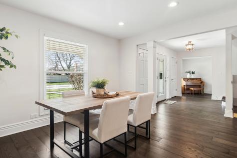 1653 North Douglas Avenue Arlington Heights IL 60004