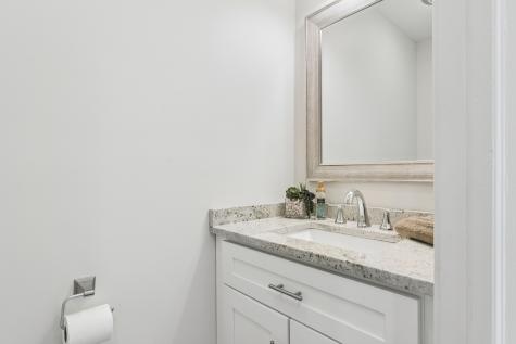 1653 North Douglas Avenue Arlington Heights IL 60004