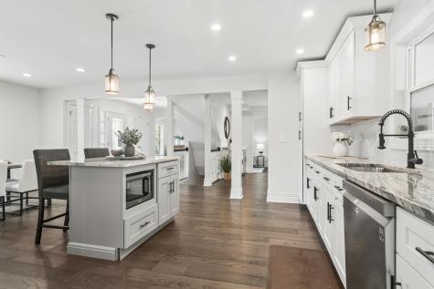 1653 North Douglas Avenue Arlington Heights IL 60004