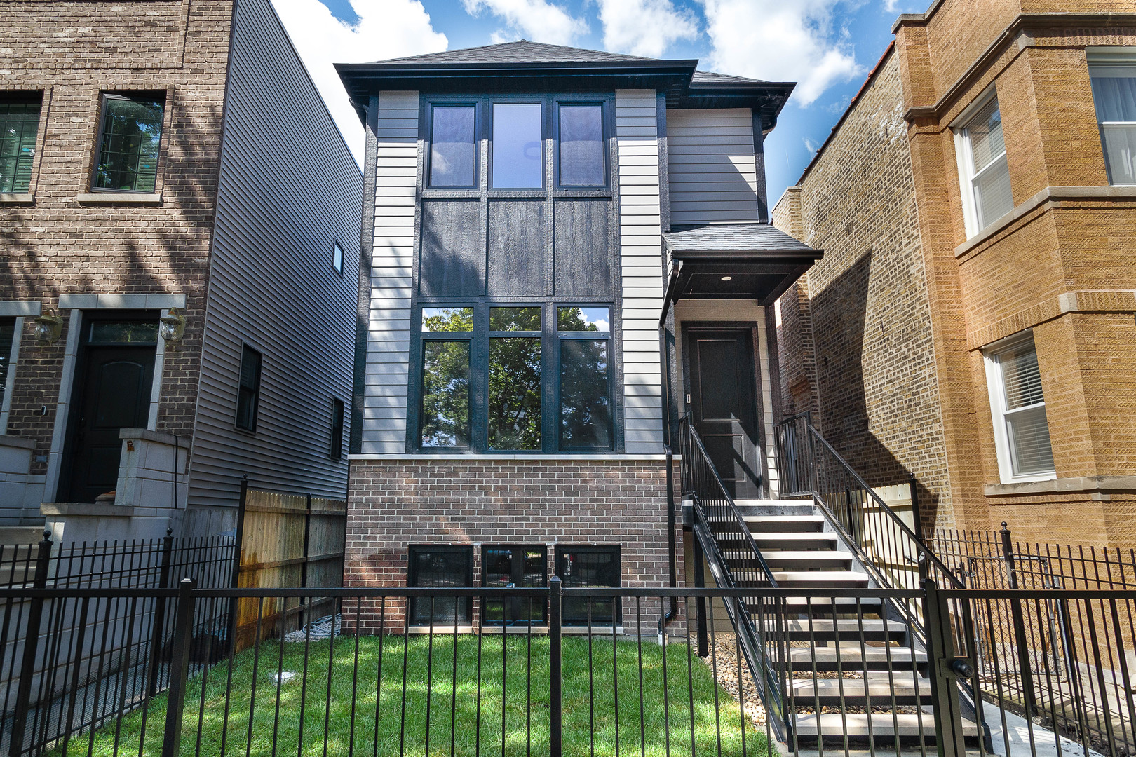 3908 North Mozart Street Chicago IL 60618