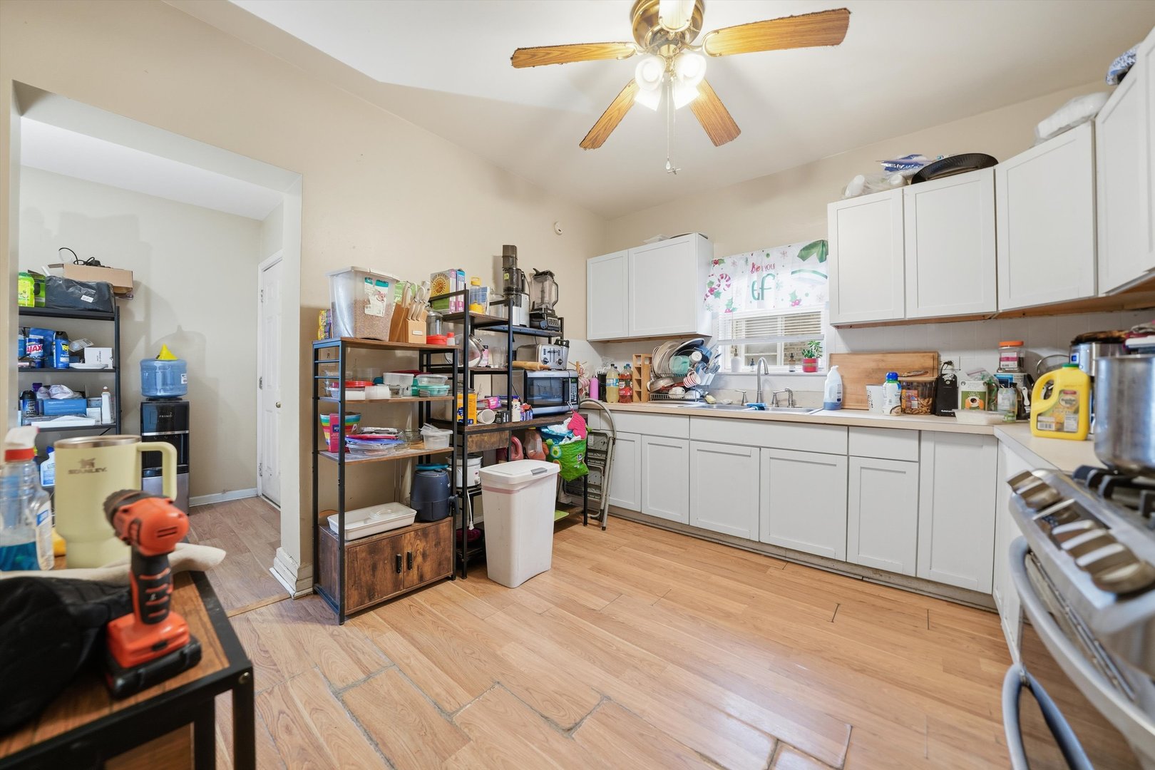 8539 South Saginaw Avenue Chicago IL 60617