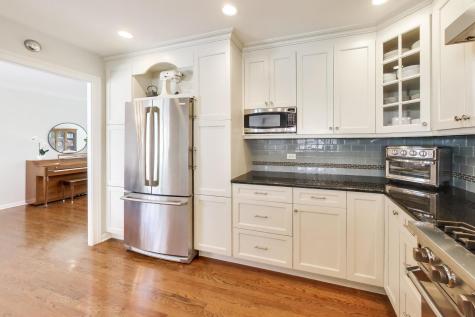 528 Cumnor Court Deerfield IL 60015