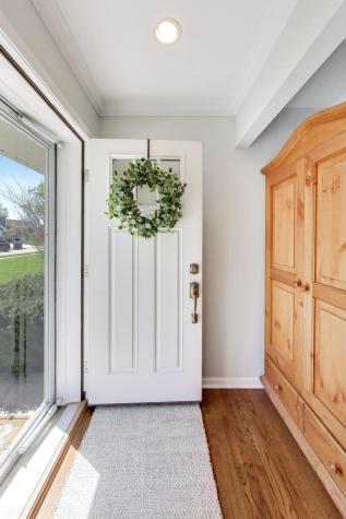 528 Cumnor Court Deerfield IL 60015