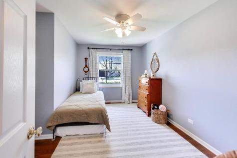 528 Cumnor Court Deerfield IL 60015