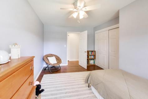 528 Cumnor Court Deerfield IL 60015