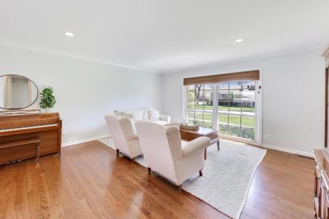528 Cumnor Court Deerfield IL 60015