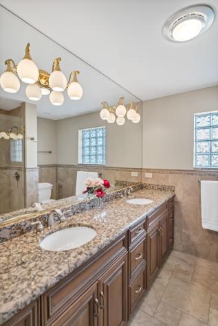 2321 Coach Road Long Grove IL 60047