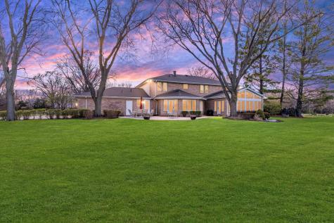 2321 Coach Road Long Grove IL 60047