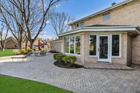 2321 Coach Road Long Grove IL 60047