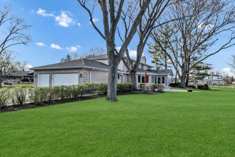 2321 Coach Road Long Grove IL 60047