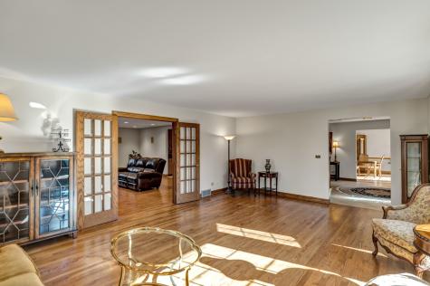 2321 Coach Road Long Grove IL 60047