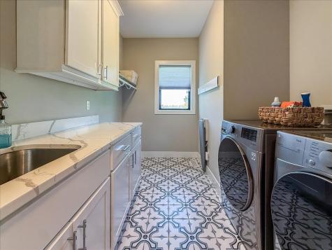 506 Silver Lake Court Savoy IL 61874