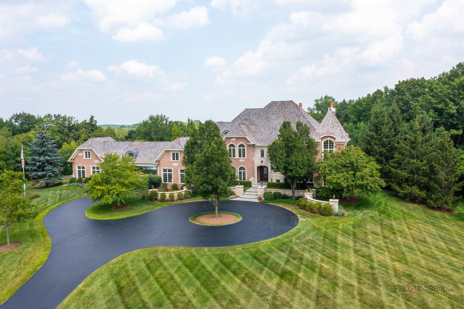 5 Jennifer Court Barrington IL 60010