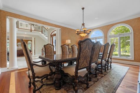 5 Jennifer Court Barrington IL 60010