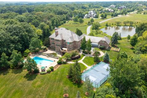 5 Jennifer Court Barrington IL 60010