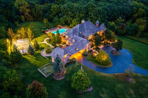 5 Jennifer Court Barrington IL 60010