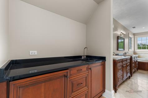 5 Jennifer Court Barrington IL 60010