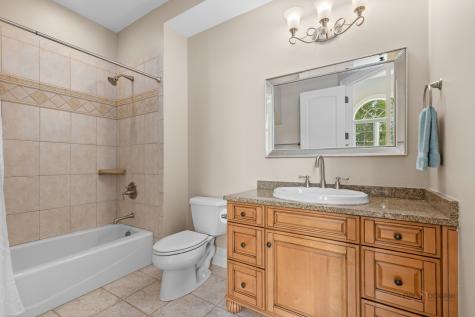 5 Jennifer Court Barrington IL 60010