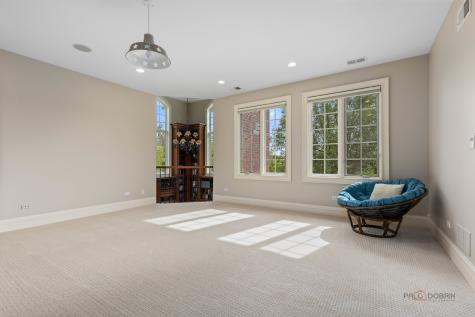 5 Jennifer Court Barrington IL 60010