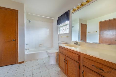 22341 Cornell Avenue Sauk Village IL 60411