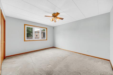 13434 East Circle Drive Crestwood IL 60418